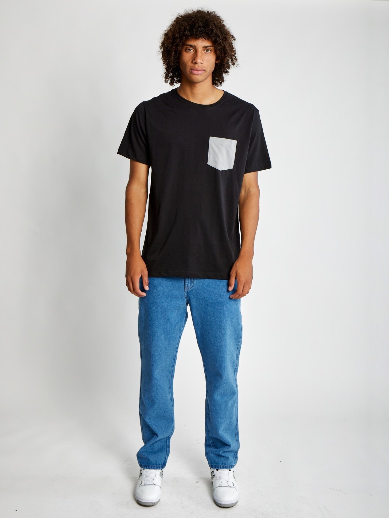 Polo para Hombre Dunkelvolk POCKET SIMPLE CONTRAST POCKET TEE NGR