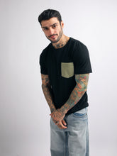 Cargar imagen en el visor de la galería, Polo para Hombre Dunkelvolk BASIC SIMPLE CONTRAST POCKET TEE NYV

