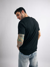 Cargar imagen en el visor de la galería, Polo para Hombre Dunkelvolk BASIC SIMPLE CONTRAST POCKET TEE NYV

