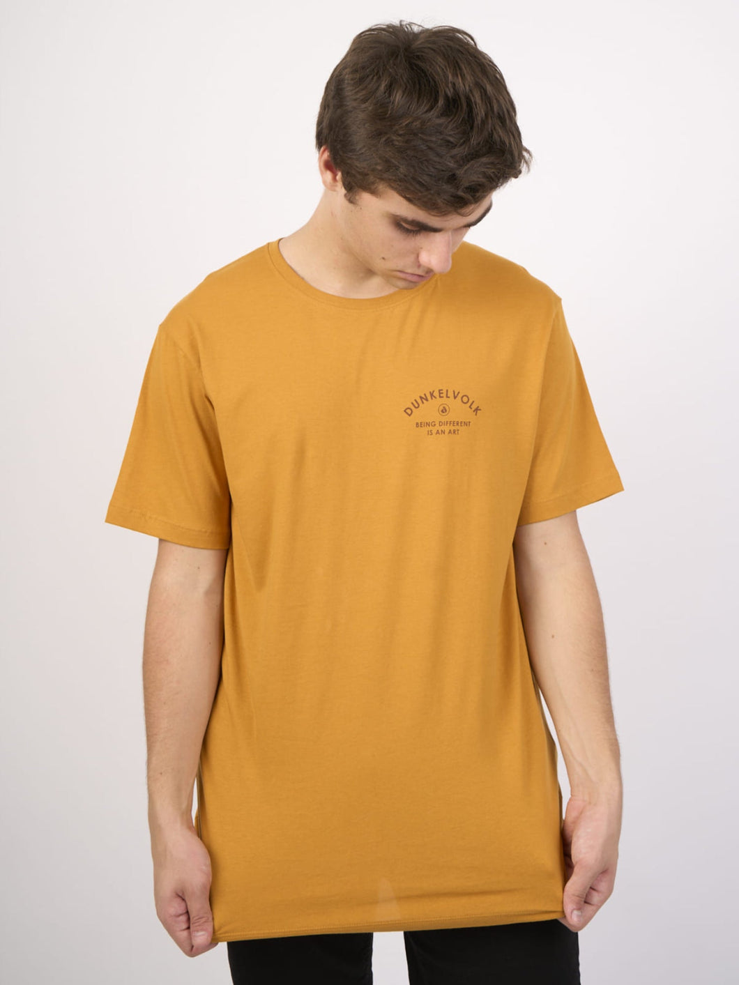 Polo Dunkelvolk SURF SCRIPT LOGO GLD
