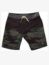 Cargar imagen en el visor de la galería, Ropa de Baño para Hombre Dunkelvolk BOARDSHORT CAMO MG
