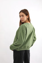 Cargar imagen en el visor de la galería, Polera para Mujer DVK SIN ZIP LIMA FLEECE VRD
