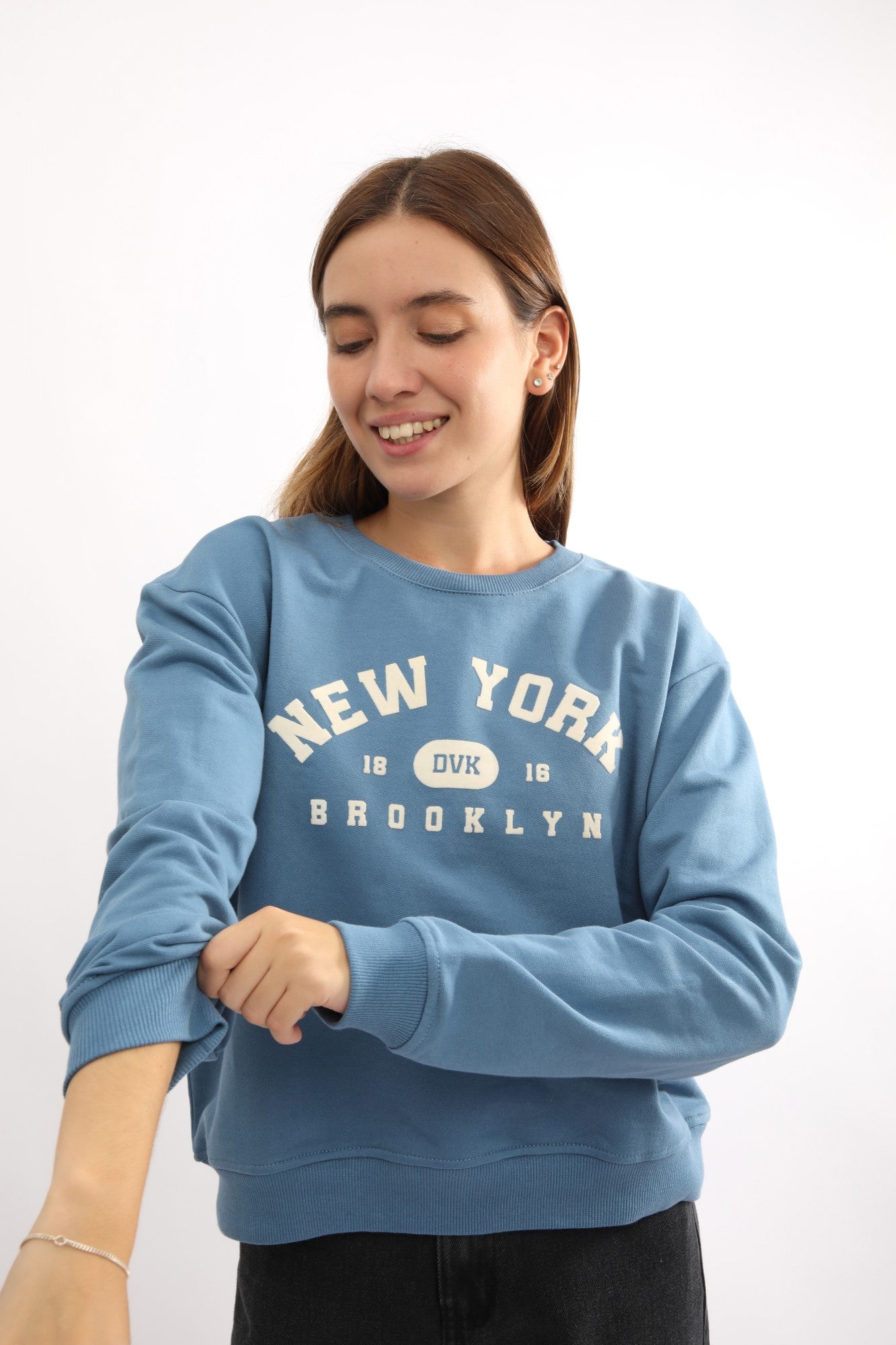 Polera para Mujer DVK SIN ZIP NEW YORK FLEECE ACE