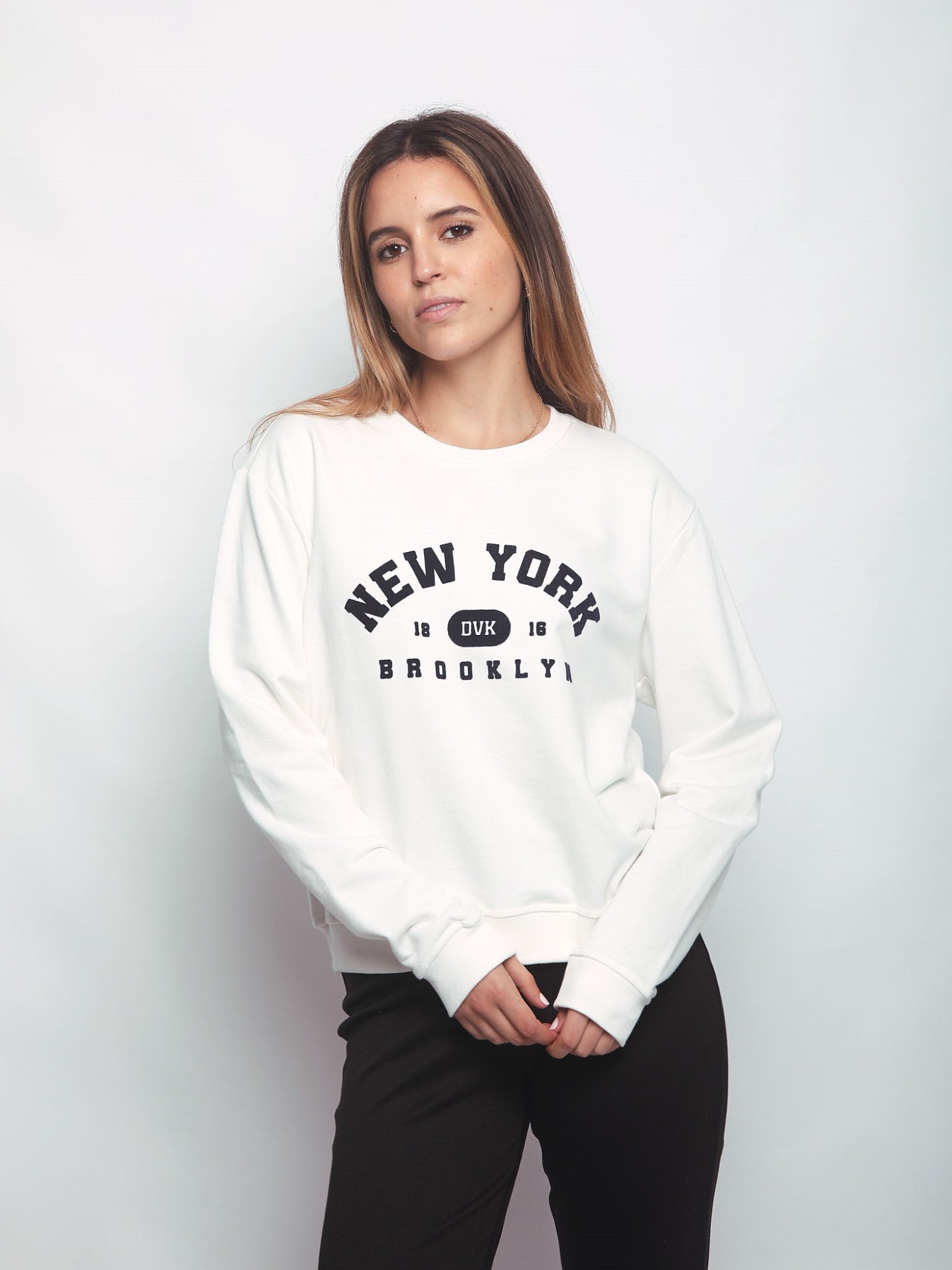 Polera para Mujer DVK SIN ZIP NEW YORK FLEECE HSO