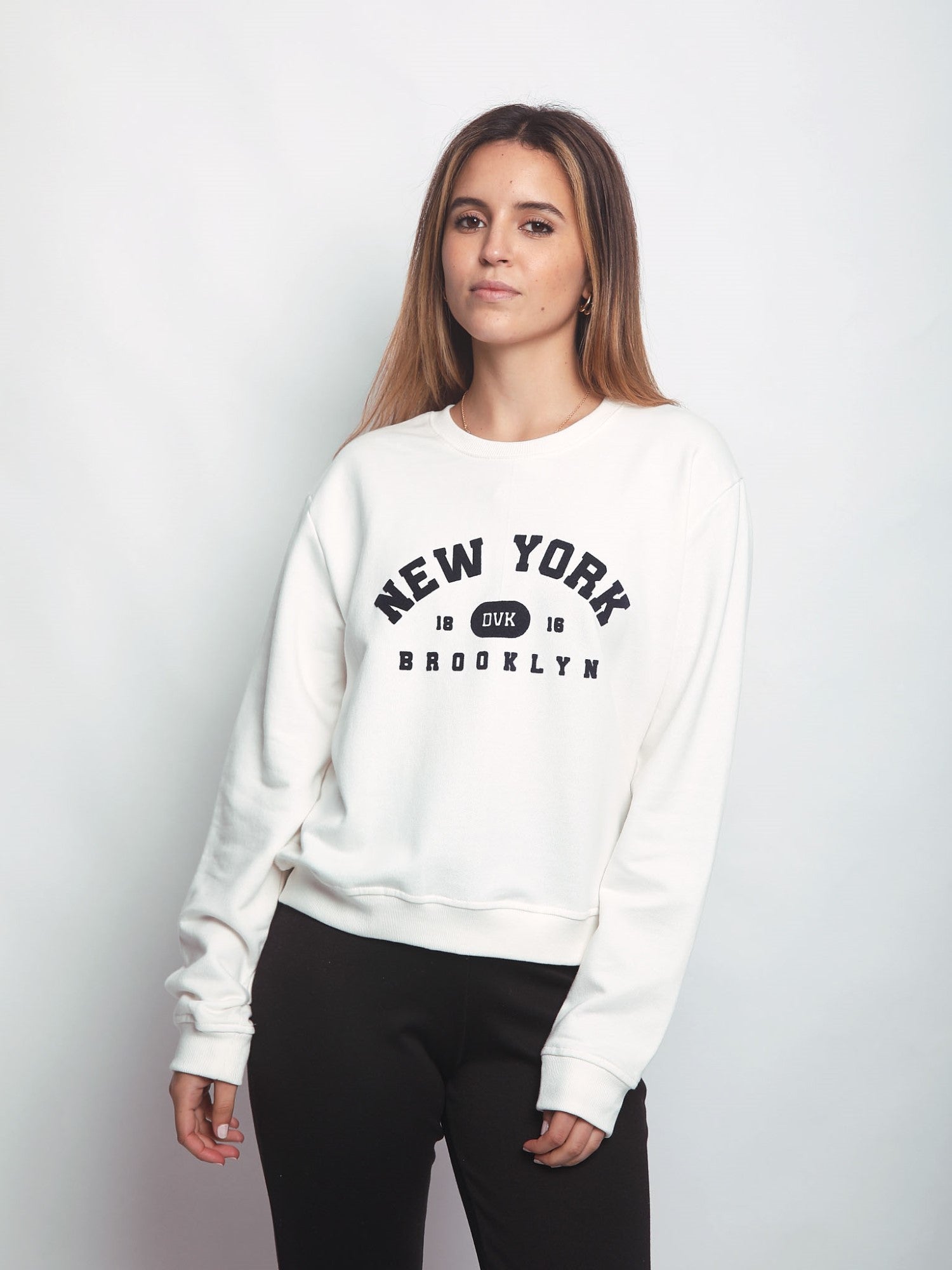 Polera para Mujer DVK SIN ZIP NEW YORK FLEECE HSO