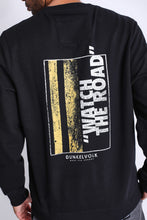 Cargar imagen en el visor de la galería, Polera para Hombre Dunkelvolk CREW NECK WATCH THE ROAD CREW FP BLK
