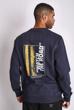 Cargar imagen en el visor de la galería, Polera para Hombre Dunkelvolk CREW NECK WATCH THE ROAD CREW FP NVY
