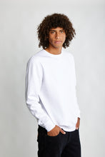 Cargar imagen en el visor de la galería, Polera para Hombre DUNKELVOLK CREW NECK SIMPLE FLEECE WHT

