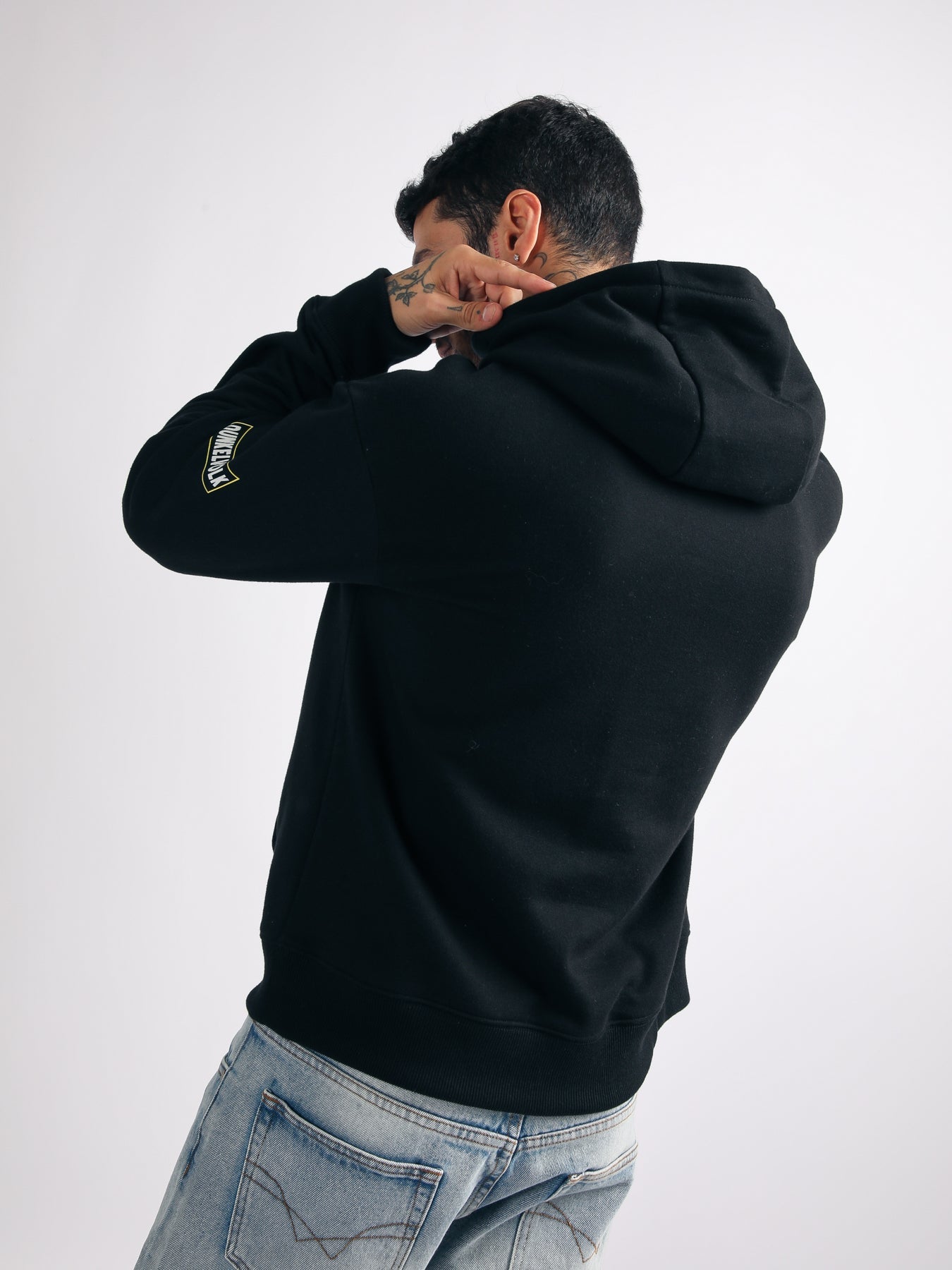 Polera para Hombre Dunkelvolk HOODIE DNA PRINT BLK