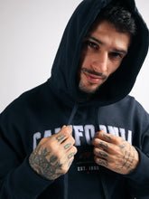 Cargar imagen en el visor de la galería, Polera para Hombre Dunkelvolk HOODIE CALI HOODIE NVY
