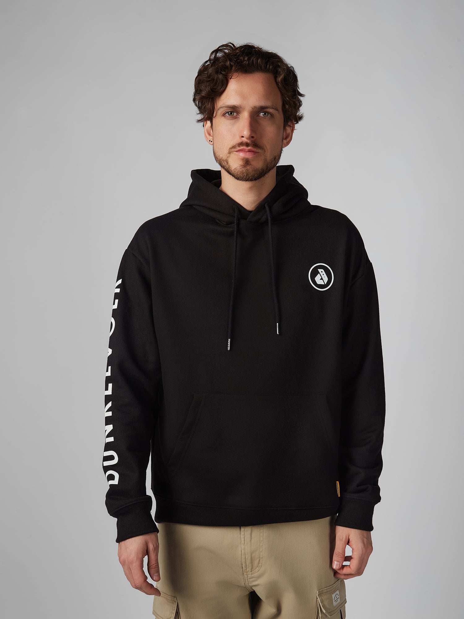 Polera para Hombre Dunkelvolk HOODIE CLASSIC DUNK HOOD BLK