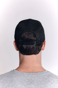 Gorra para Hombre Dunkelvolk TRUCKER STAY WILD BLK