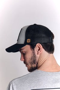 Gorra para Hombre Dunkelvolk TRUCKER STAY WILD SGRH
