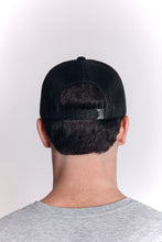 Cargar imagen en el visor de la galería, Gorra para Hombre Dunkelvolk TRUCKER STAY WILD SGRH
