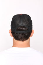 Cargar imagen en el visor de la galería, Gorra para Hombre DUNKELVOLK TRUCKER 26 SMILES CHR
