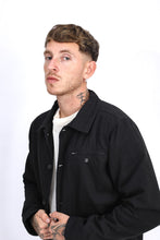 Cargar imagen en el visor de la galería, Casaca para Hombre Dunkelvolk MEDIUM WORKHARD BLK
