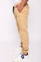 Cargar imagen en el visor de la galería, Pantalón para Hombre DUNKELVOLK SEAL Camel
