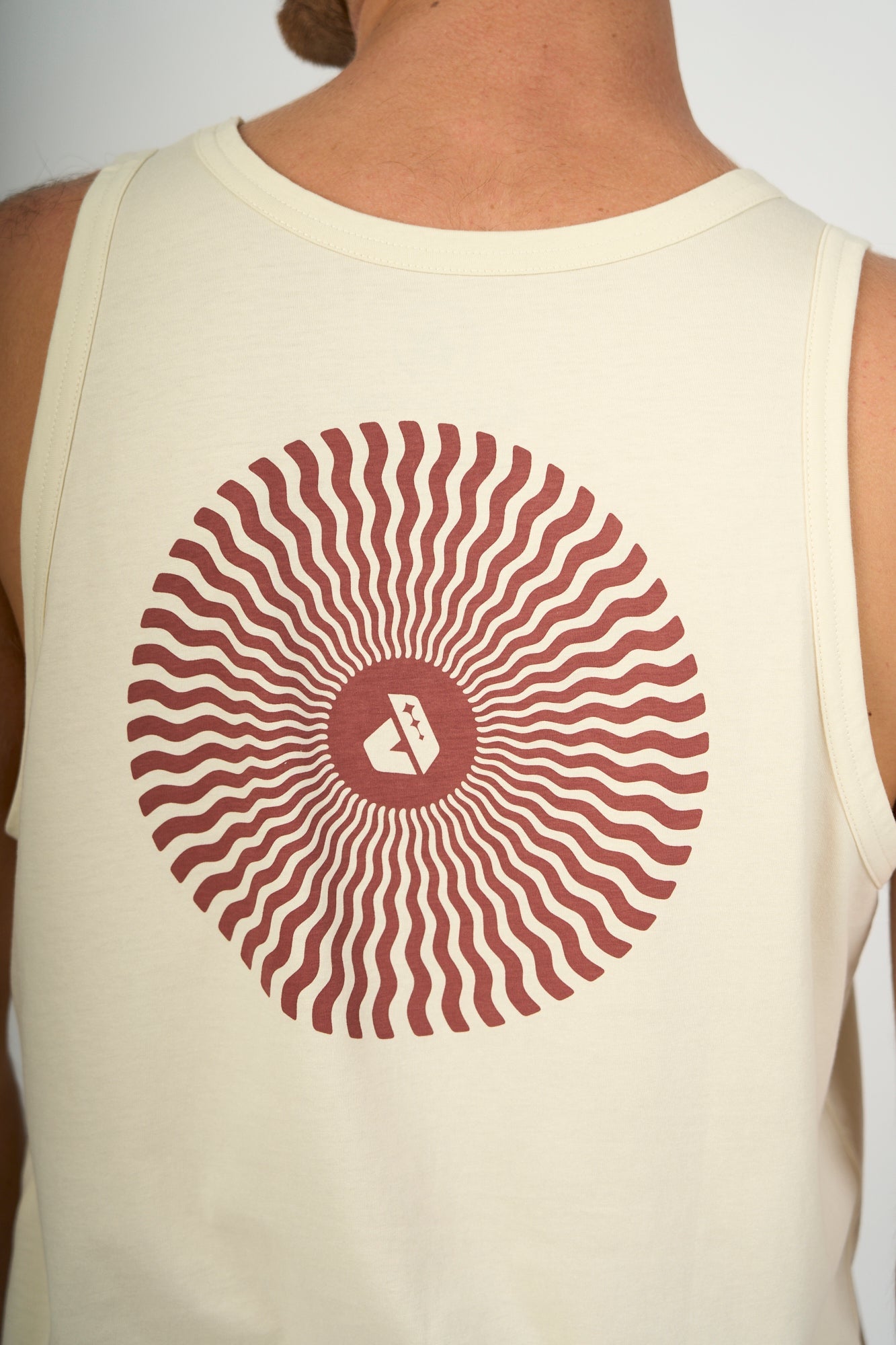 Tank para Hombre DUNKELVOLK THE SUN TANK AWH