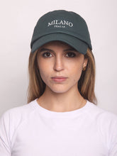 Cargar imagen en el visor de la galería, Gorra para Mujer DVK CAP MILANO HAT VRD
