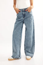 Cargar imagen en el visor de la galería, Jean para Mujer DVK WIDE LEG HIGH WAISTED WIDE LEG JEAN AZL
