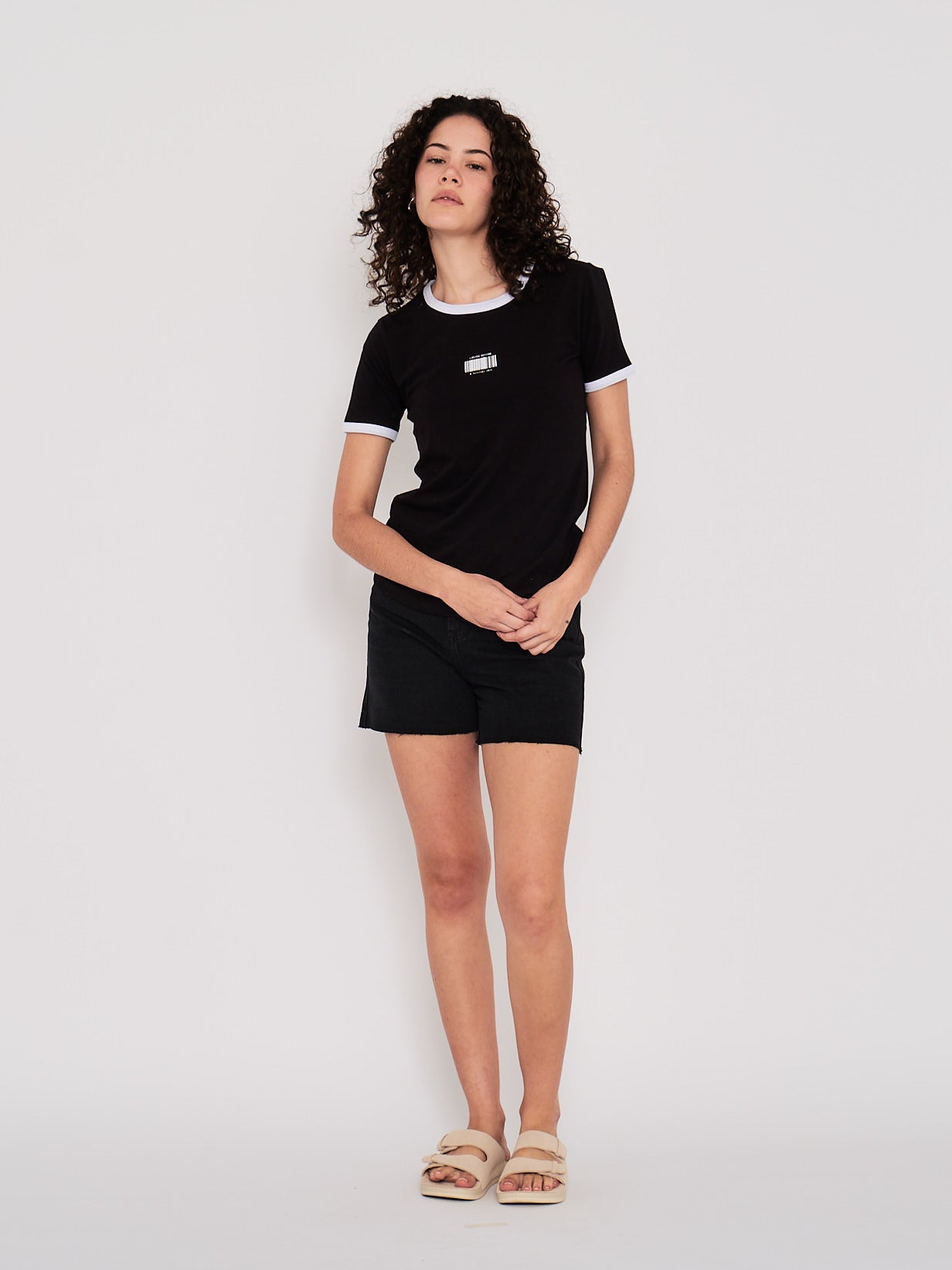 Polo para Mujer DVK LIMITED EDITION REGULAR TEE NGR