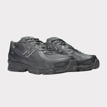 Cargar imagen en el visor de la galería, Zapatillas NEW BALANCE 740 U740SS2-M Gris
