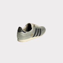 Cargar imagen en el visor de la galería, Zapatillas Adidas Japan W JS4015-W Plateado, Mujer

