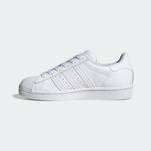 Cargar imagen en el visor de la galería, Zapatillas para Mujer ADIDAS EF5399 SUPERESTAR J WHT
