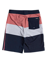 Cargar imagen en el visor de la galería, Ropa de baño para Niño QUIKSILVER BOARDSHORT HIGHMASSVYTH18 BYJ6 8 años a más
