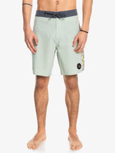 Cargar imagen en el visor de la galería, Ropa de Baño para Hombre QUIKSILVER BOARDSHORT SURFSILK ARCH GLF8
