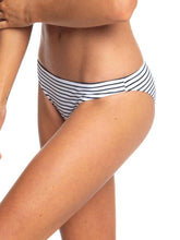 Cargar imagen en el visor de la galería, Ropa de Baño para Mujer ROXY BOTTOM PRINTED BEACH CLASSICS MODERATE BIKINI BOTTOMS KVJ4

