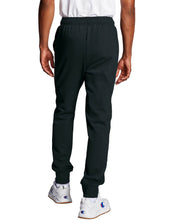 Cargar imagen en el visor de la galería, Jogger para Hombre CHAMPION GF22H586296 POWERBLEND GRAPHIC JOGGER BKC
