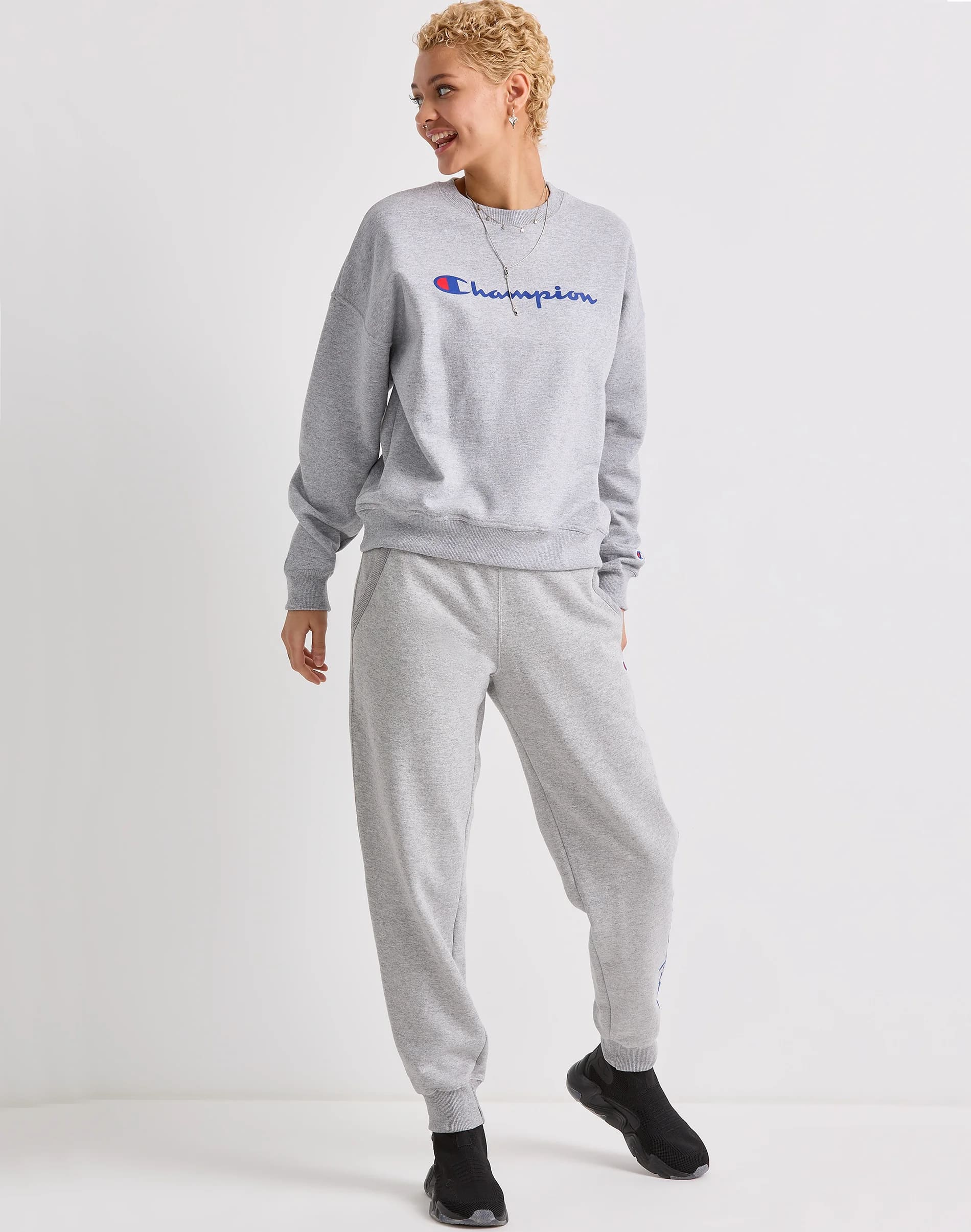 Polera para Mujer CHAMPION GF535Y08113 POWERBLEND RELAXED CREW 023