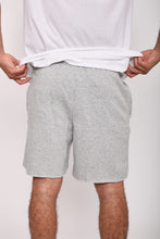 Cargar imagen en el visor de la galería, Short para Hombre CHAMPION GF594H586MKA 7-INCH POWERBLEND GRAPHIC SHORT 6YR

