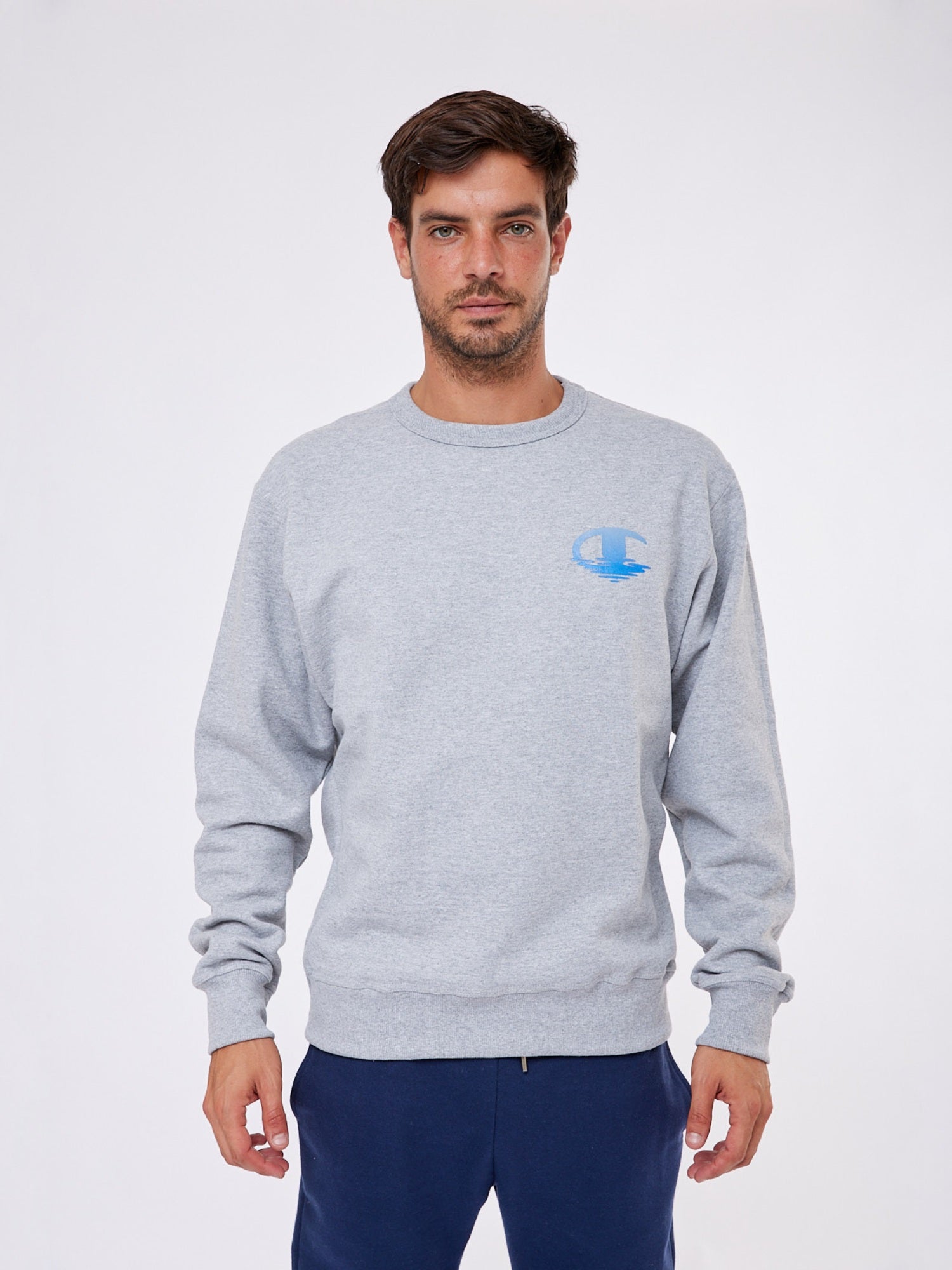 Polera para Hombre CHAMPION GF88H586CKA POWERBLEND GRAPHIC CREW 1IC