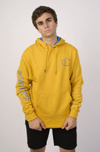 Cargar imagen en el visor de la galería, Polera para Hombre CHAMPION GF89H586MLA POWERBLEND GRAPHIC HOODIE AD1N
