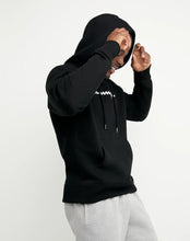 Cargar imagen en el visor de la galería, Polera para Hombre CHAMPION GF89HY06794 POWERBLEND GRAPHIC HOODIE BKC
