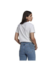 Cargar imagen en el visor de la galería, Polo para Mujer ADIDAS GN2899 TREFOIL TEE WHT
