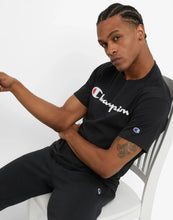 Cargar imagen en el visor de la galería, Polo para Hombre CHAMPION GT23HY06794 CLASSIC GRAPHIC TEE 003
