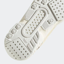 Cargar imagen en el visor de la galería, Zapatillas para Mujer ADIDAS ZX 22 BOOST W ELC
