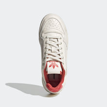 Cargar imagen en el visor de la galería, Zapatillas para Mujer ADIDAS GX7292 FORUM BOLD J CWC
