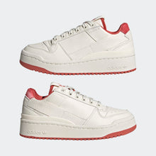 Cargar imagen en el visor de la galería, Zapatillas para Mujer ADIDAS GX7292 FORUM BOLD J CWC
