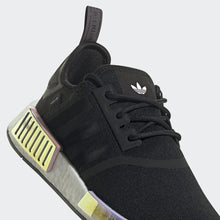 Cargar imagen en el visor de la galería, Zapatillas para Mujer ADIDAS GY8537 NMD_R1 W CCM
