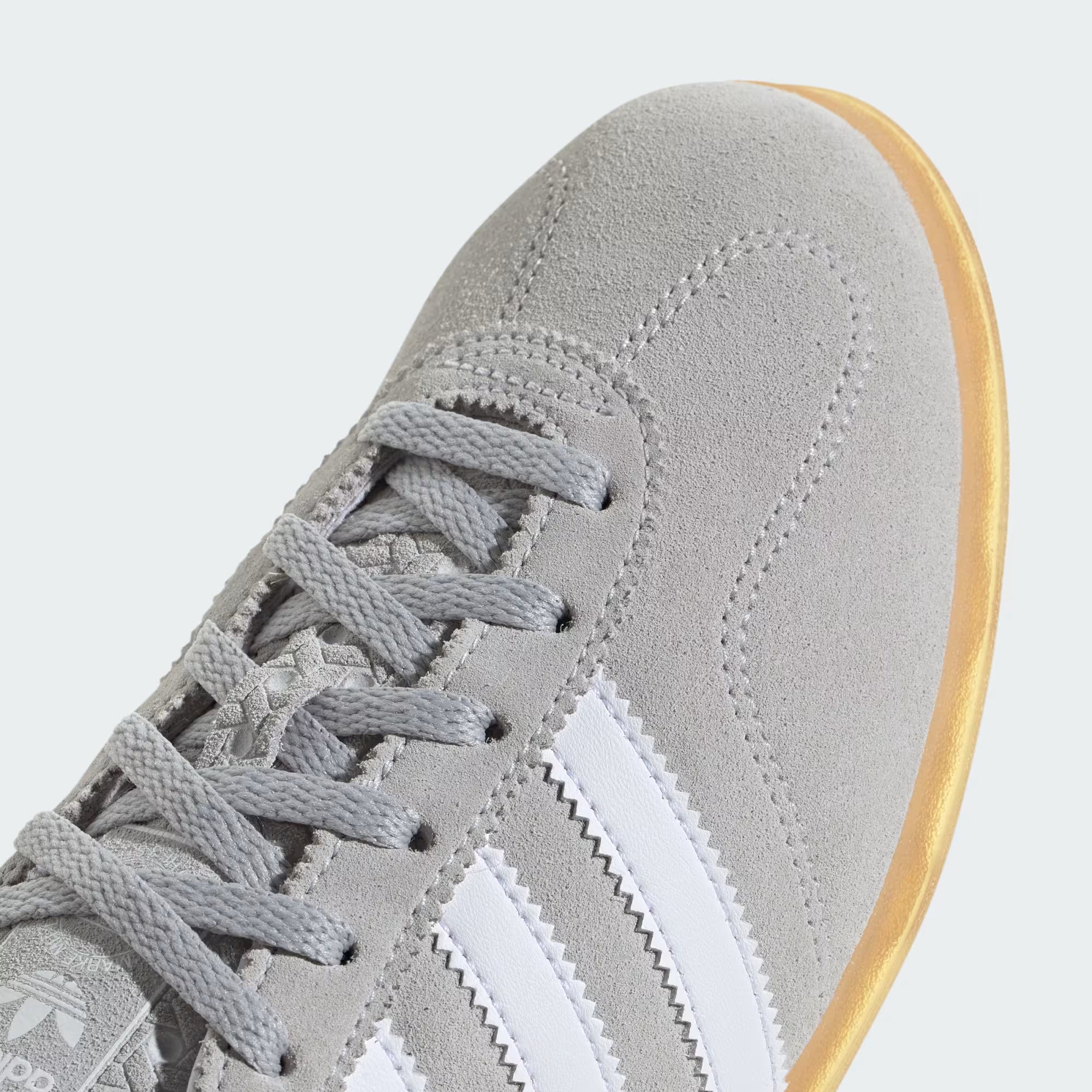 Zapatillas ADIDAS GAZELLE JS4516 Gris