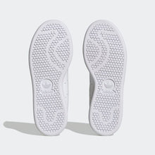Cargar imagen en el visor de la galería, Zapatillas para Mujer ADIDAS STAN SMITH WHITE OFF WHITE PRELOVED BLUE WHT
