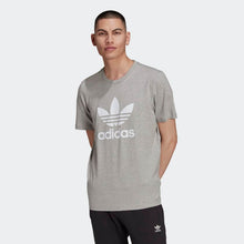 Cargar imagen en el visor de la galería, Polo para Hombre ADIDAS H06643 TREFOIL T-SHIRT MW
