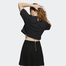 Cargar imagen en el visor de la galería, Polo para Mujer ADIDAS HC3078 LOVEUNI CROP TE BLK
