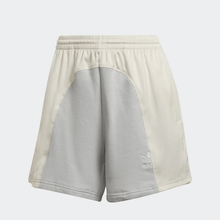 Cargar imagen en el visor de la galería, Short para Mujer ADIDAS HC7038 SHORTS WHI
