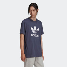 Cargar imagen en el visor de la galería, Polo para Hombre ADIDAS HE9512 TREFOIL T-SHIRT SW
