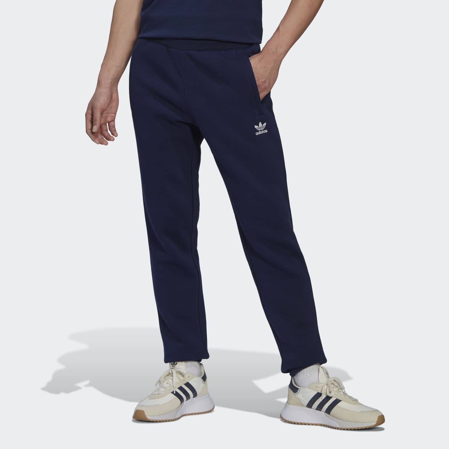 Jogger para Hombre ADIDAS HK0107 ESSENTIALS PANT NIND